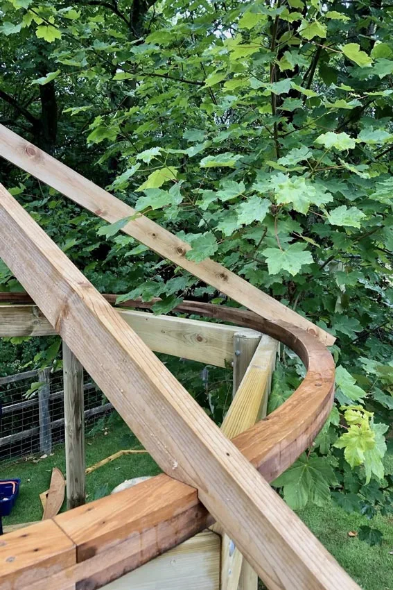 treehouse roof top construction